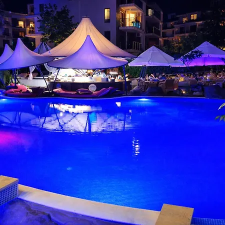 Harmony Suites-5 Private B544