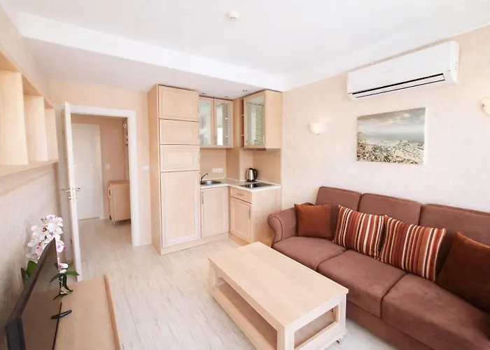 Harmony Suites-4 Private B544